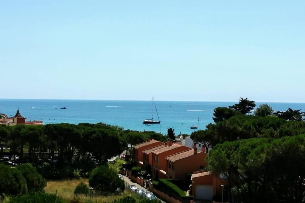 Apartamento Con Terraza En La Playa De La Fosca Palamos Exterior photo